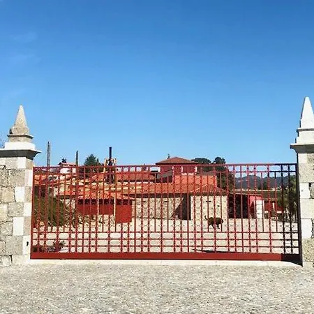Quinta De Maderne Farm stay Felgueiras